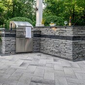 Unilock Rivercrest Wall
